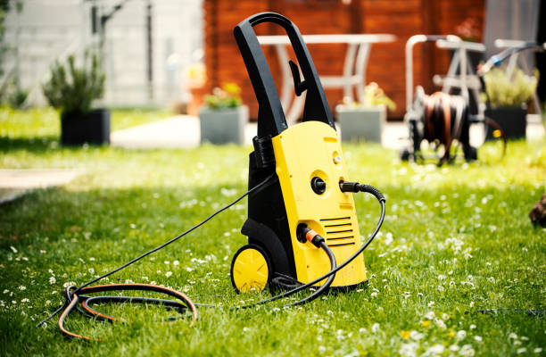 Best Pool Deck Cleaning  in Port Monmouth, NJ